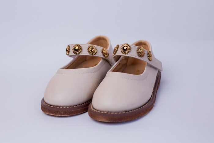 MIWZI Leather shoes with star studs on strap - Offspring